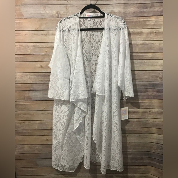 LuLaRoe Tops - 💚  2/$15 Chic White Lace Open-Front Kimono